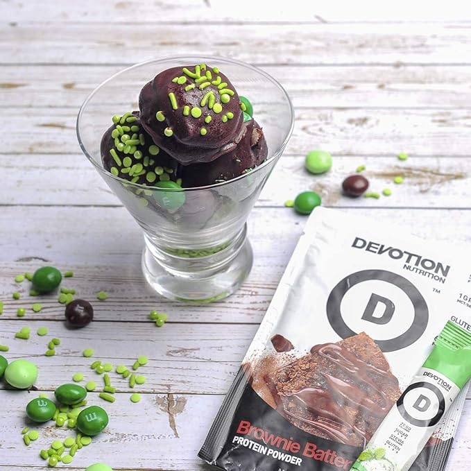 Devotion Nutrition Protein Powder Blend | Gluten Free, Keto Friendly, No Added Sugars | 1g MCT | 20g Whey & Micellar Protein | 12 Single Serving Packets (Brownie Batter)